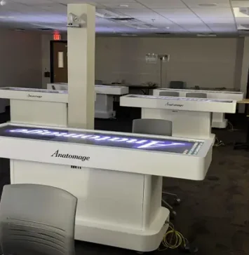 Life-University-Anatomage-Table-2